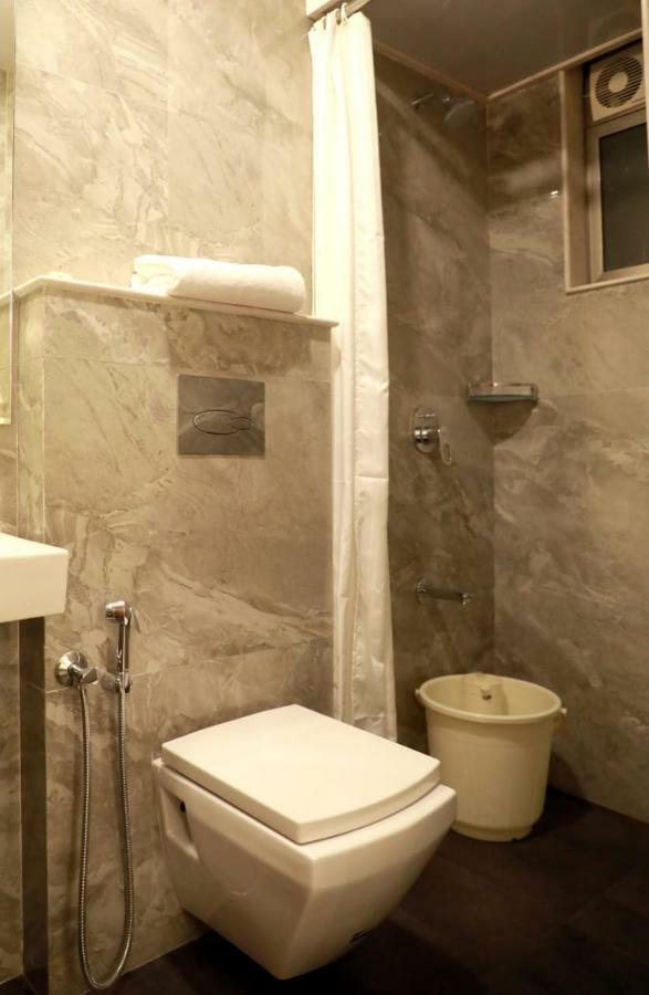 Hotel Lords, Fort Bombay Extérieur photo