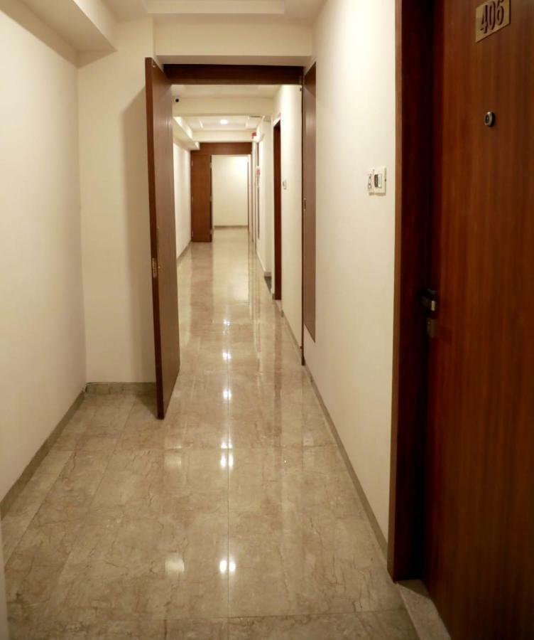 Hotel Lords, Fort Bombay Extérieur photo